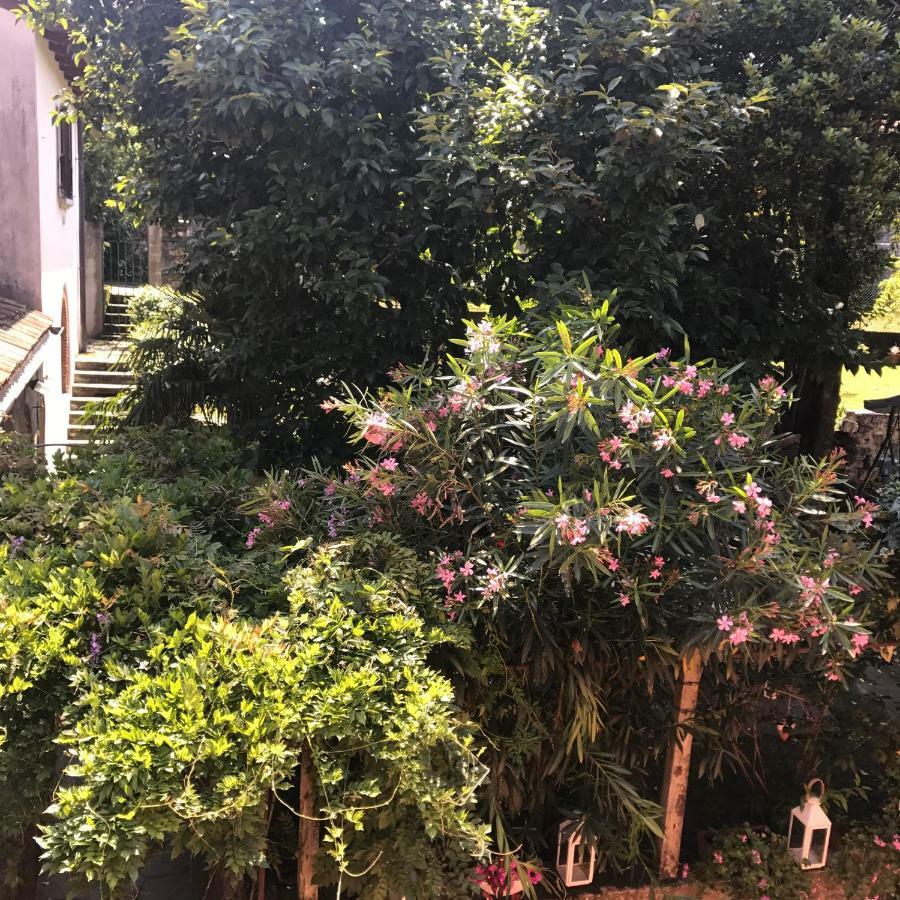 Il Giardino Segreto Arona, Charming Apartment *