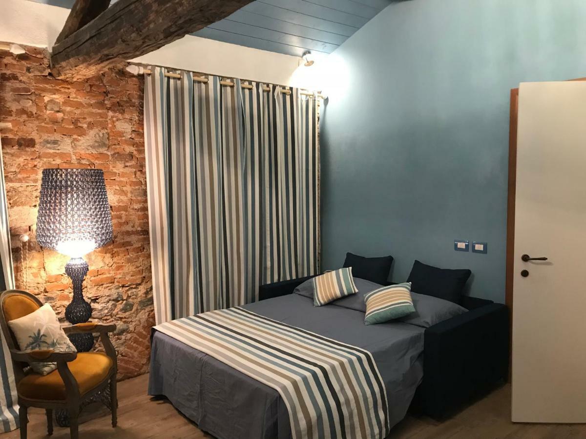 Apartment Il Giardino Segreto Arona, Charming Arona