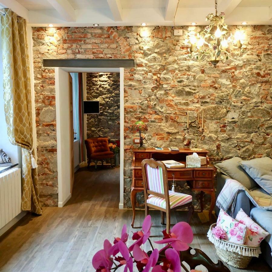 Il Giardino Segreto Arona, Charming Apartment *